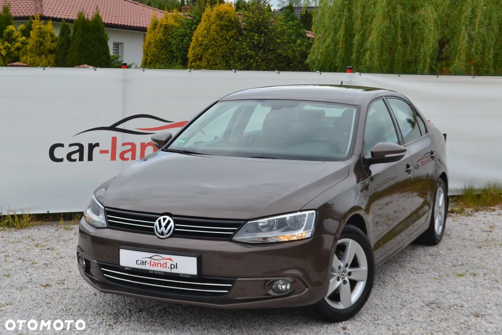 Volkswagen Jetta - 5