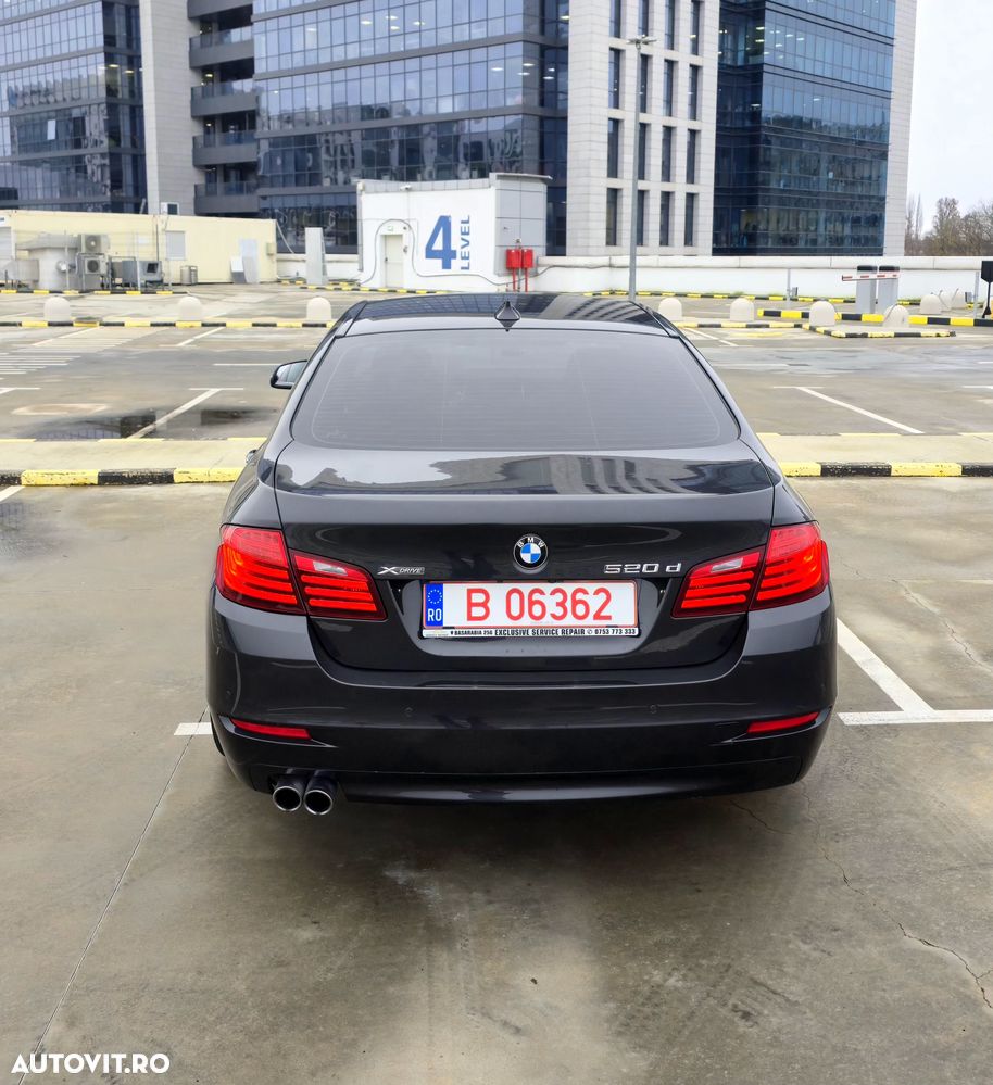 BMW Seria 5 520d xDrive Aut. Luxury Line - 17