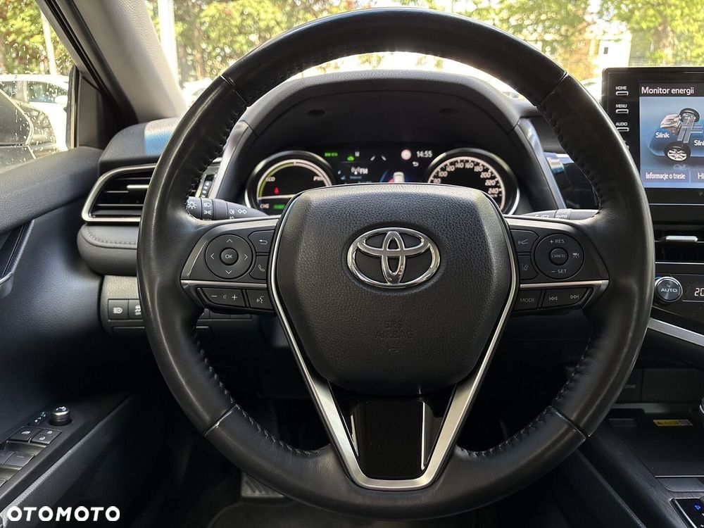 Toyota Camry 2.5 Hybrid Executive CVT - 11