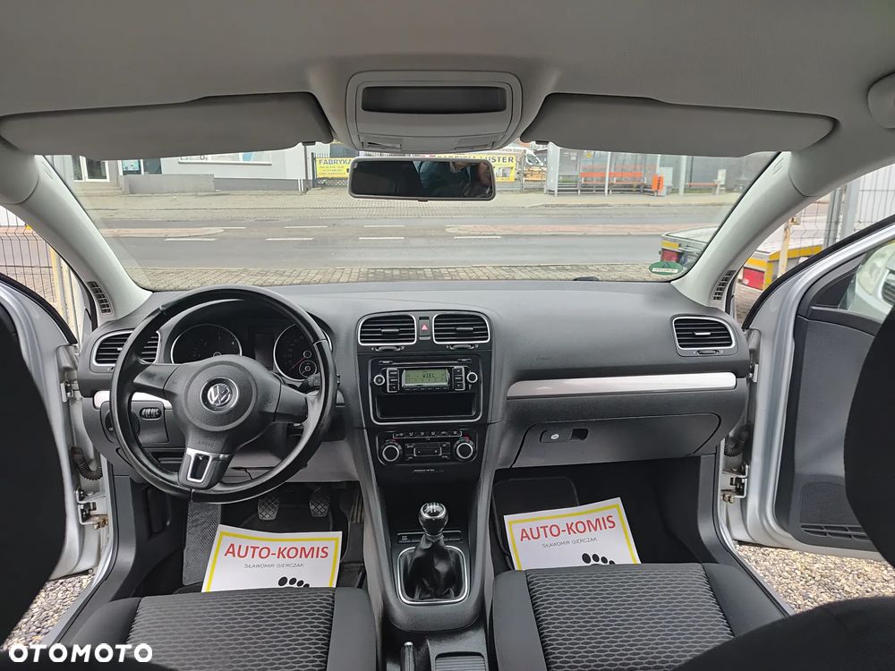 Volkswagen Golf 2.0 TDI DPF Comfortline - 21