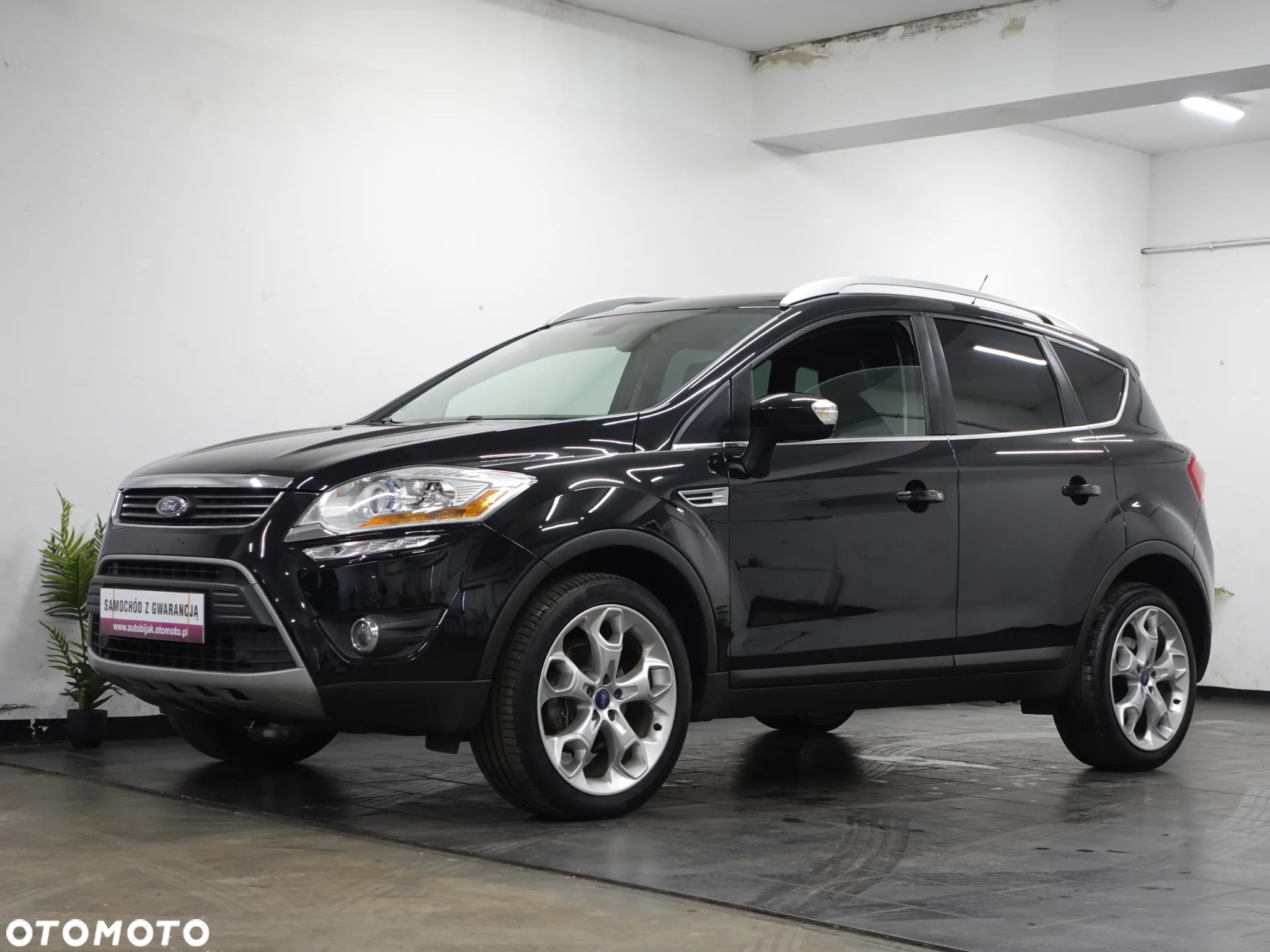 Ford Kuga 2.0 TDCi 4WD Titanium - 4