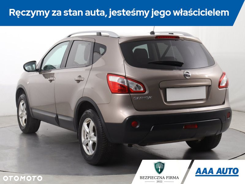 Nissan Qashqai - 5