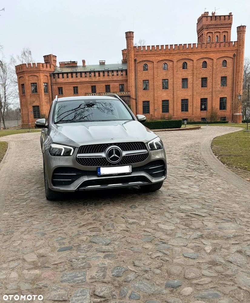 Mercedes-Benz GLE - 1
