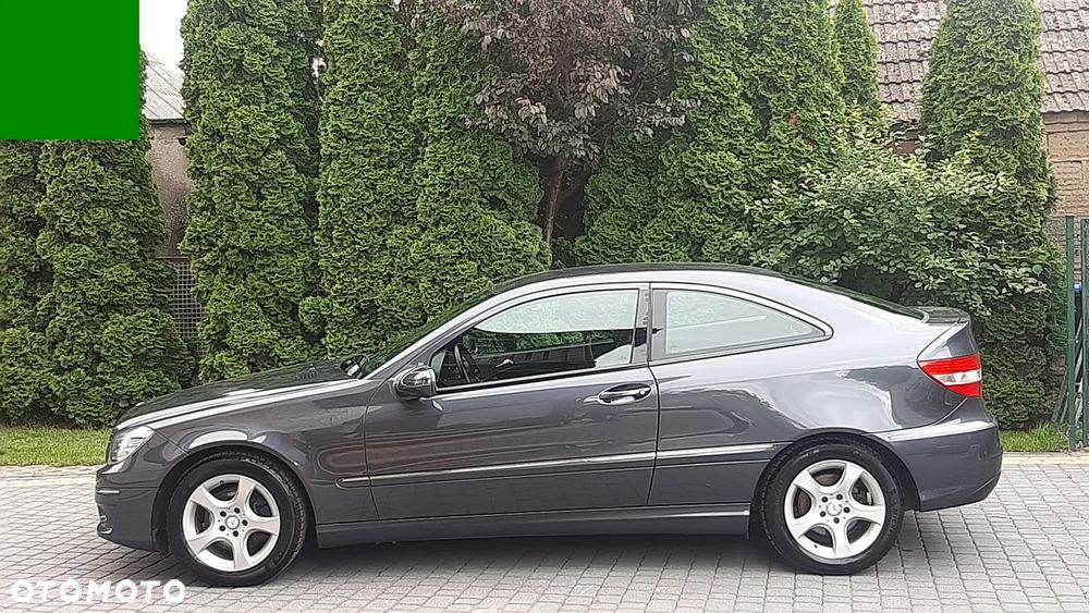 Mercedes-Benz CLC 200 Kompressor - 11