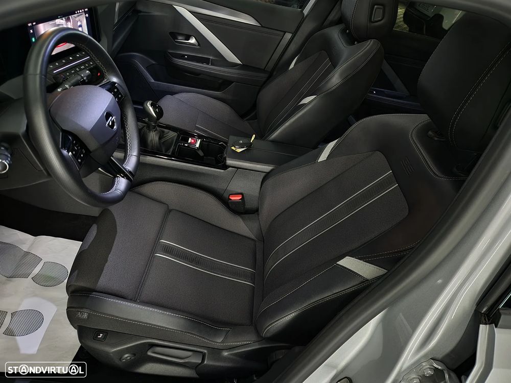 Opel Astra Sports Tourer 1.2 T GS Line - 8