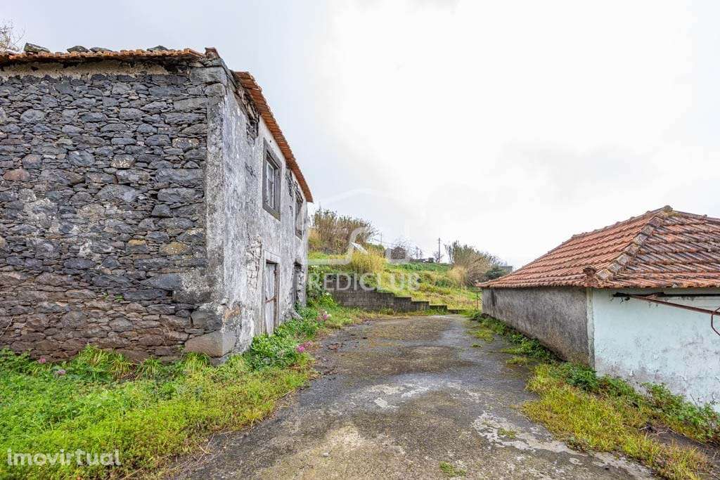 Moradia T2 Tradicional em Pedra, Arco da Calheta - Grande imagem: 4/11