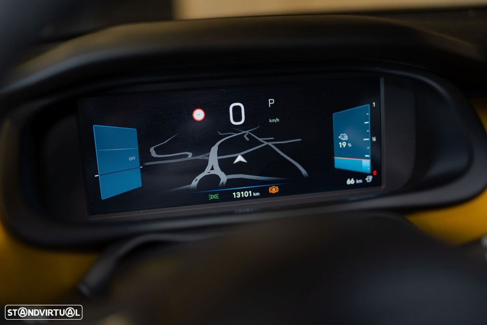 Jeep Avenger Summit - 37