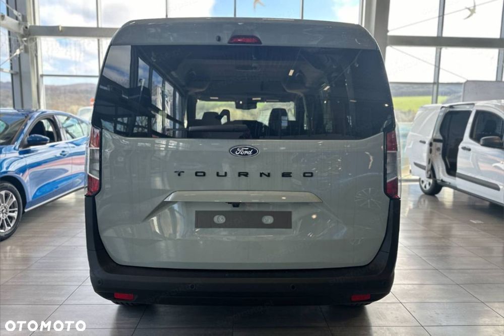 Ford Tourneo Courier - 7