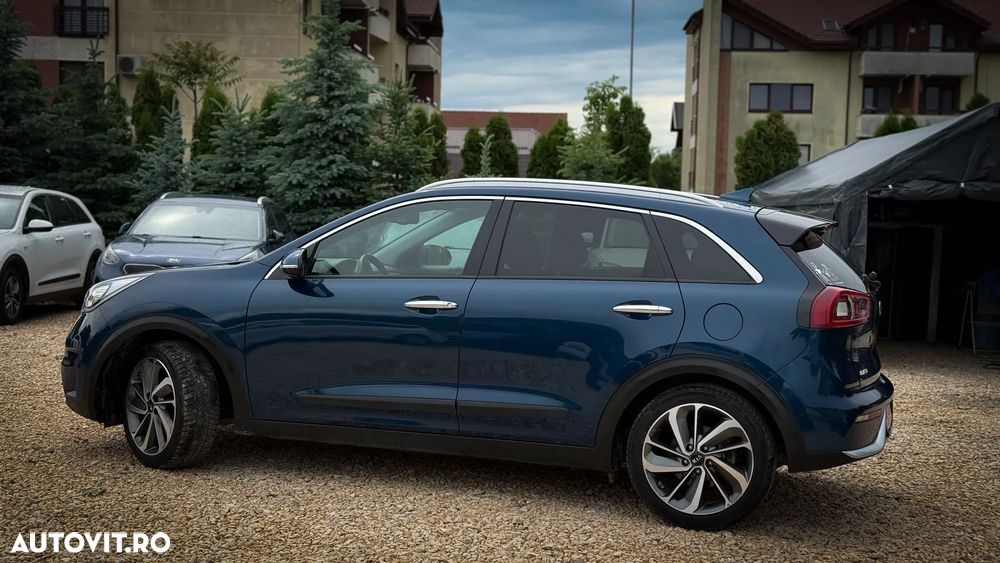 Kia Niro 1.6 GDI 2WD Aut. Vision - 10