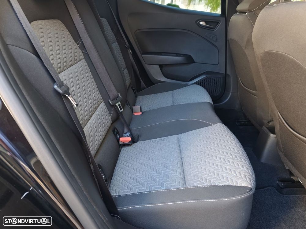Renault Clio 1.5 Blue dCi Evolution - 26
