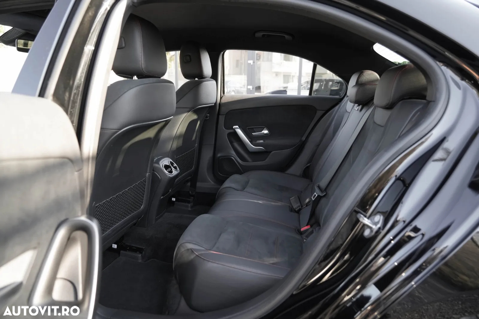 Mercedes-Benz A 180 d 7G-DCT AMG Line - 9