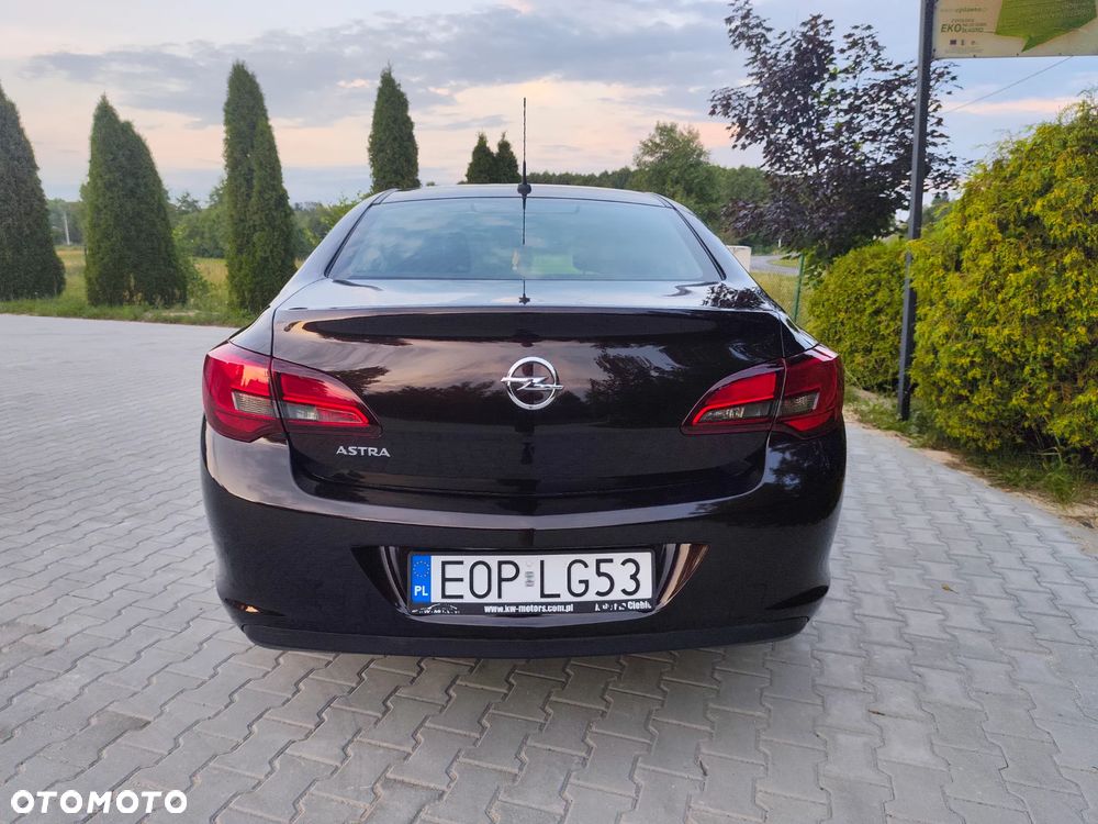 Opel Astra IV 1.6 Active EU6 - 9