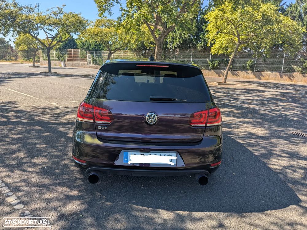 VW Golf 2.0 GTI DSG - 17
