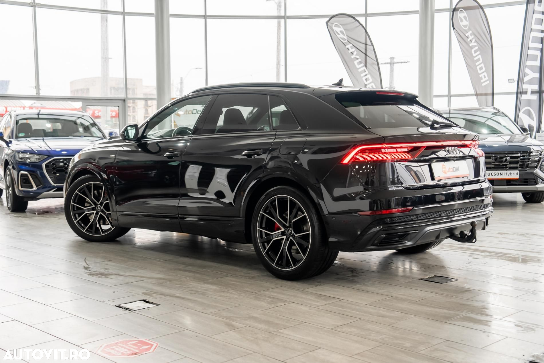 Audi Q8 60 TFSIe quattro tiptronic - 3