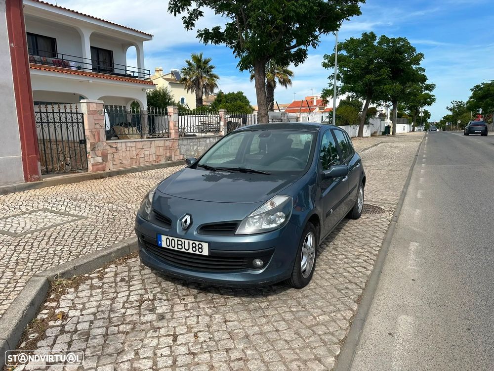 Renault Clio 1.5 dCi Confort - 1