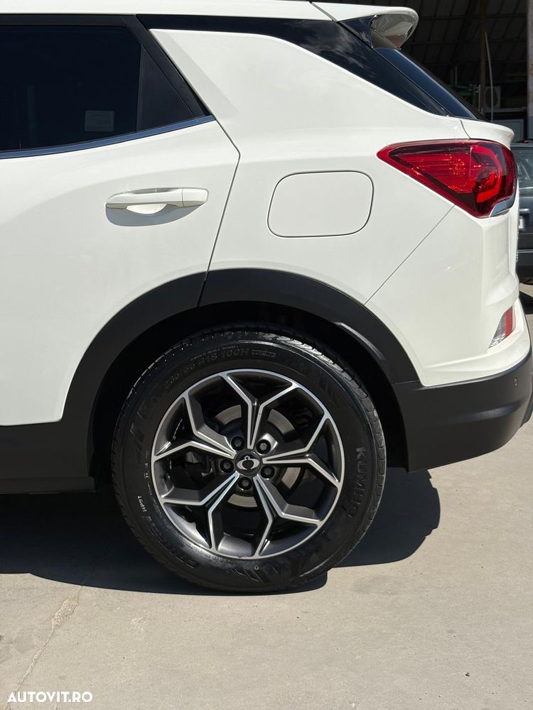 SsangYong Korando - 16