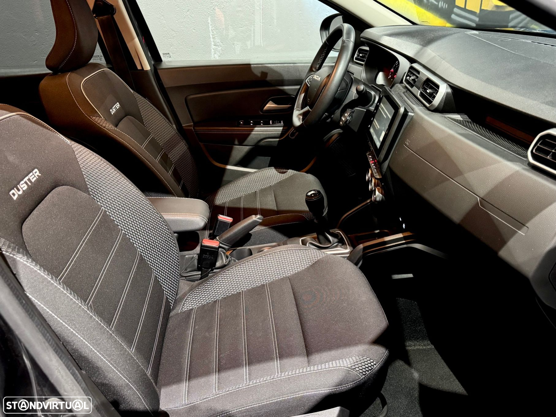 Dacia Duster 1.0 TCe Prestige - 14