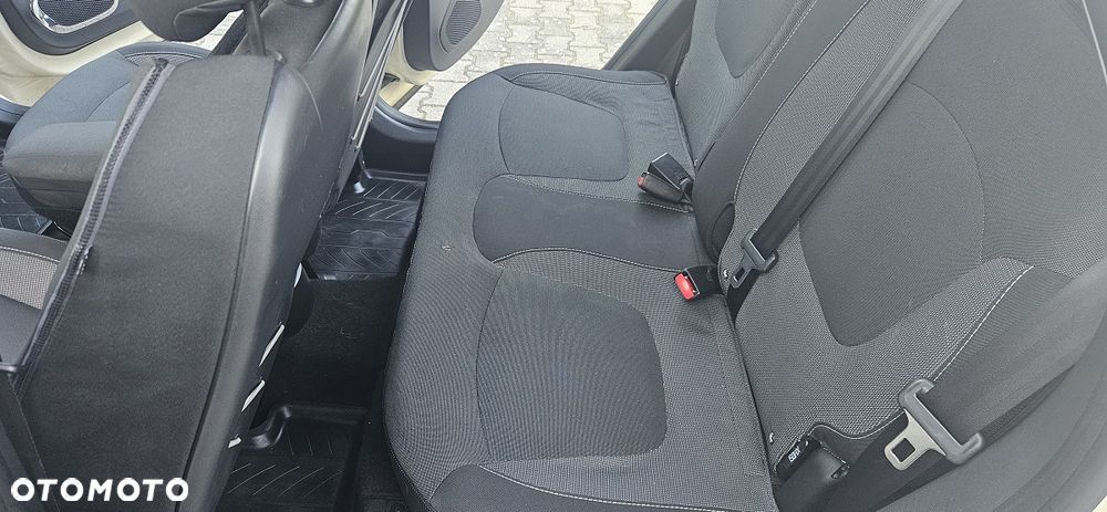 Renault Captur dCi 90 EDC Dynamique - 18