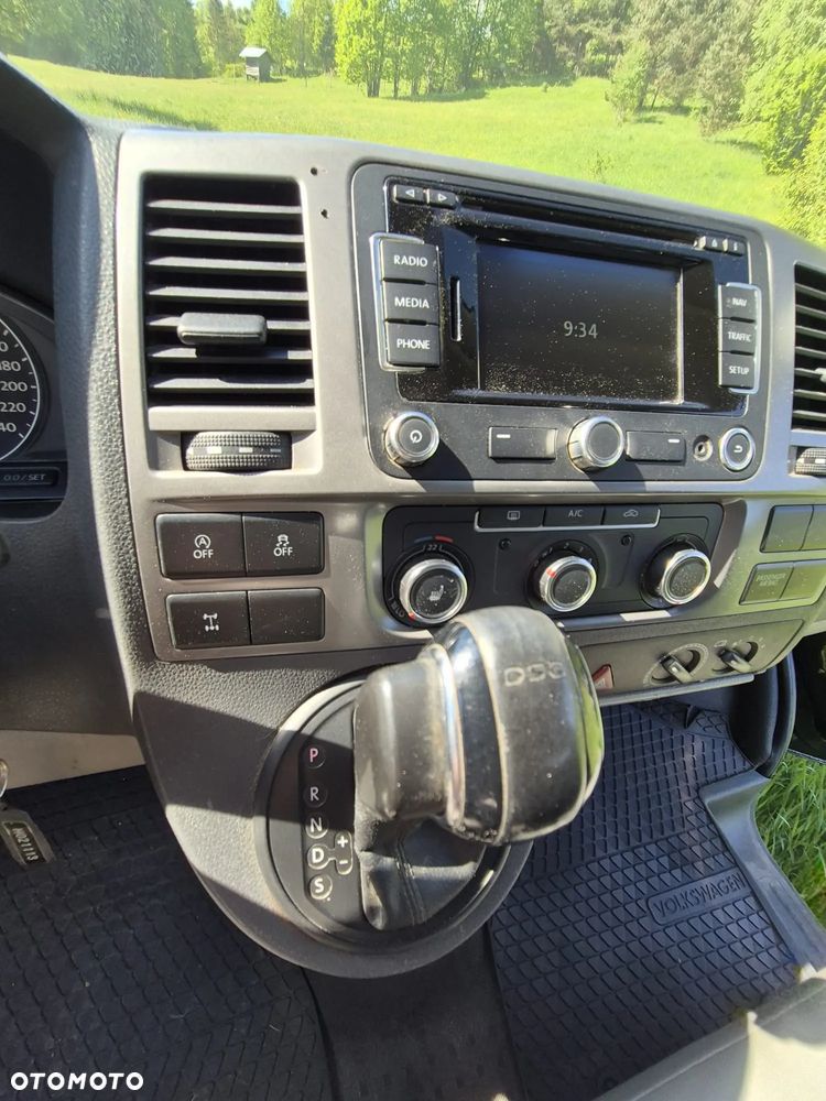 Volkswagen Transporter - 23