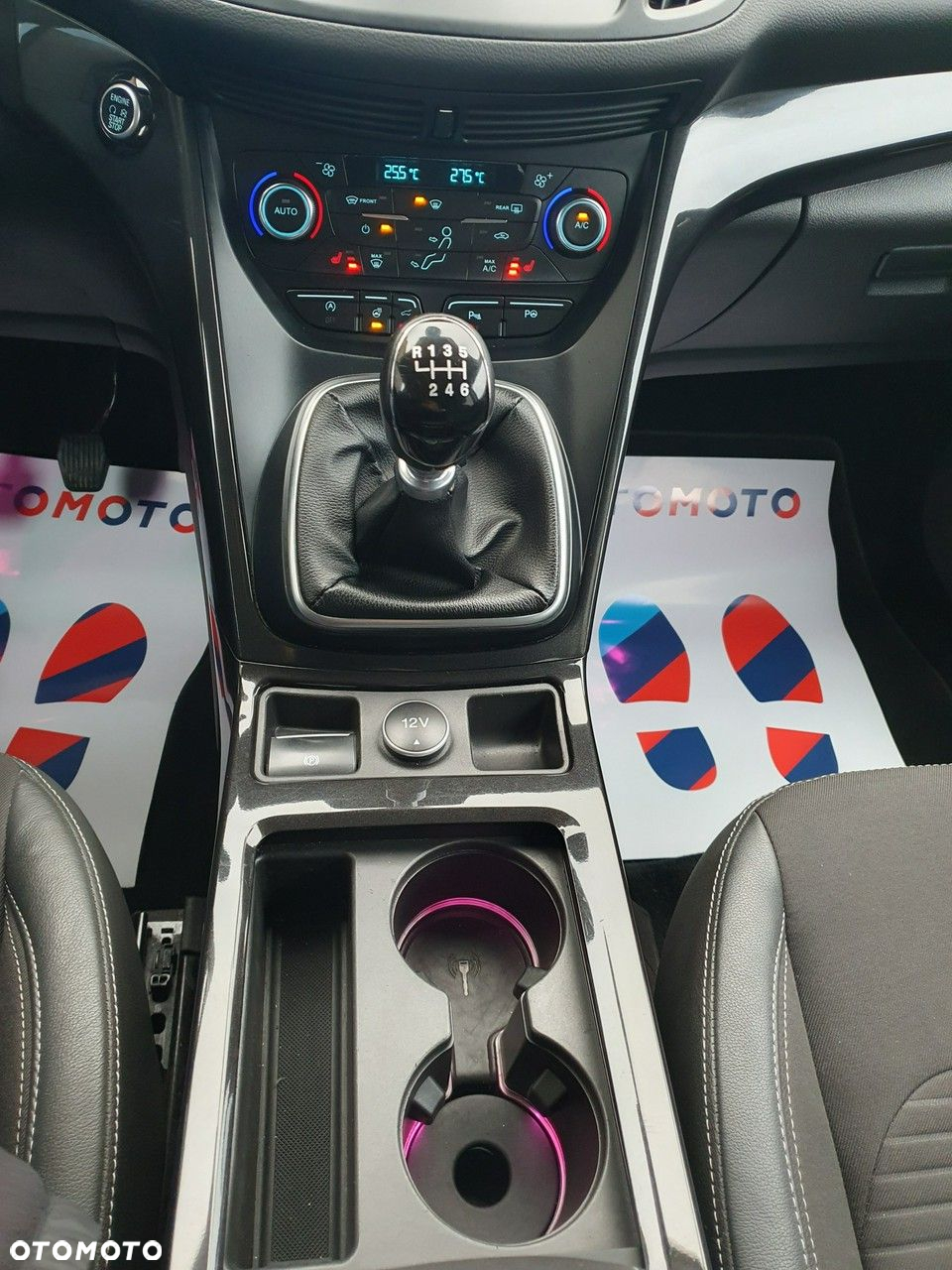 Ford Kuga - 12