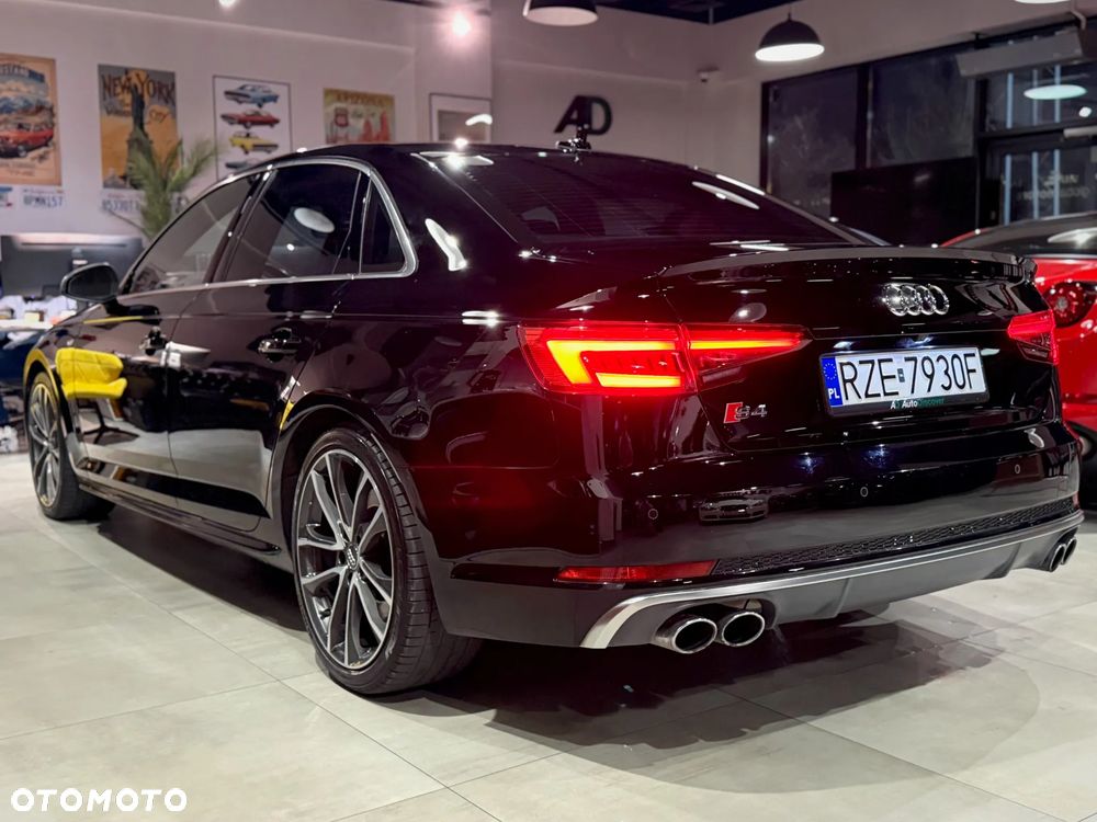 Audi S4 Limousine - 5