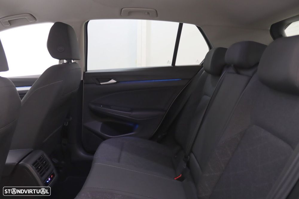 VW Golf 1.0 TSI Life - 8