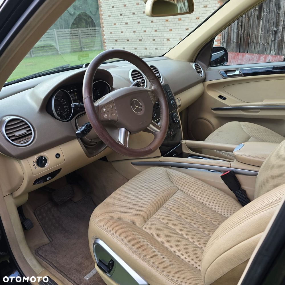 Mercedes-Benz ML 320 CDI 4-Matic - 12