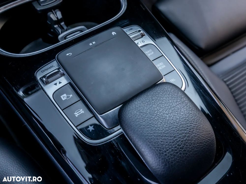 Mercedes-Benz A 180 d Sedan 7G-DCT Edition 1 - 20