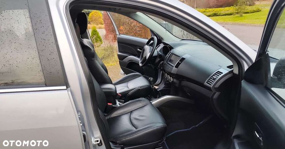 Peugeot 4007 HDI FAP 5-Sitzer Sport - 28