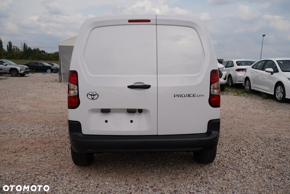 Toyota Proace City 1.5 D-4D Long 2,3t Active - 8