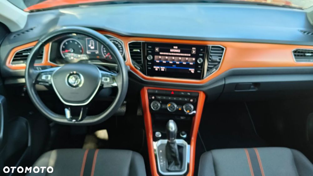 Volkswagen T-Roc 1.5 TSI OPF DSG ACTIVE - 35