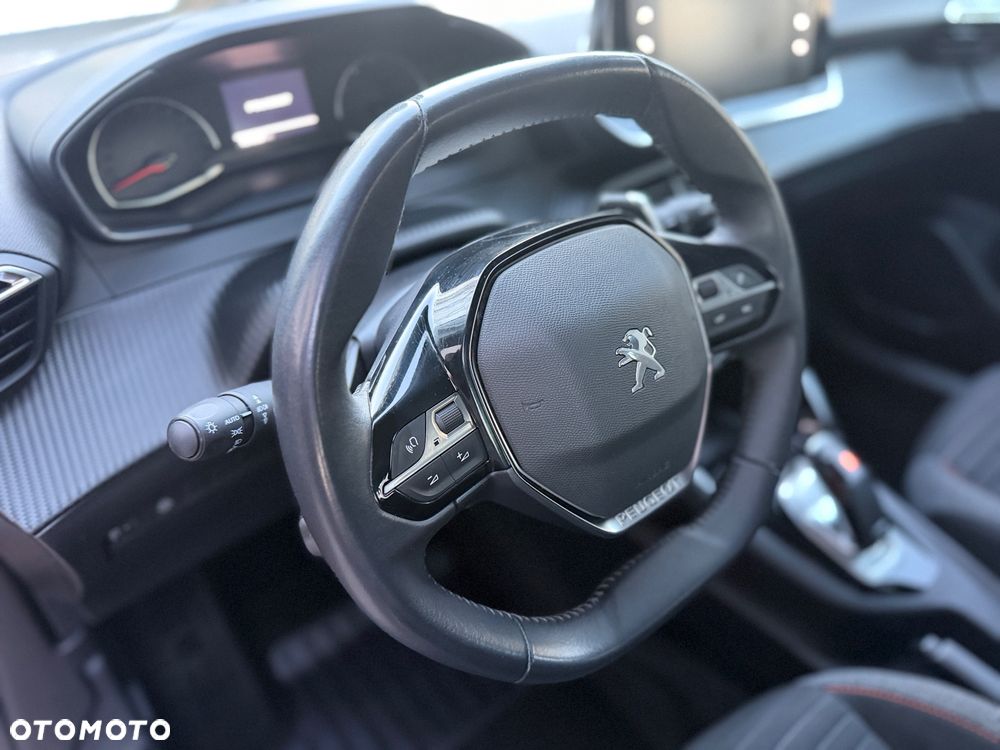 Peugeot 2008 PureTech 130 EAT8 Active - 30