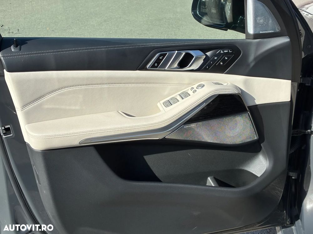 BMW X7 xDrive40d AT MHEV - 17