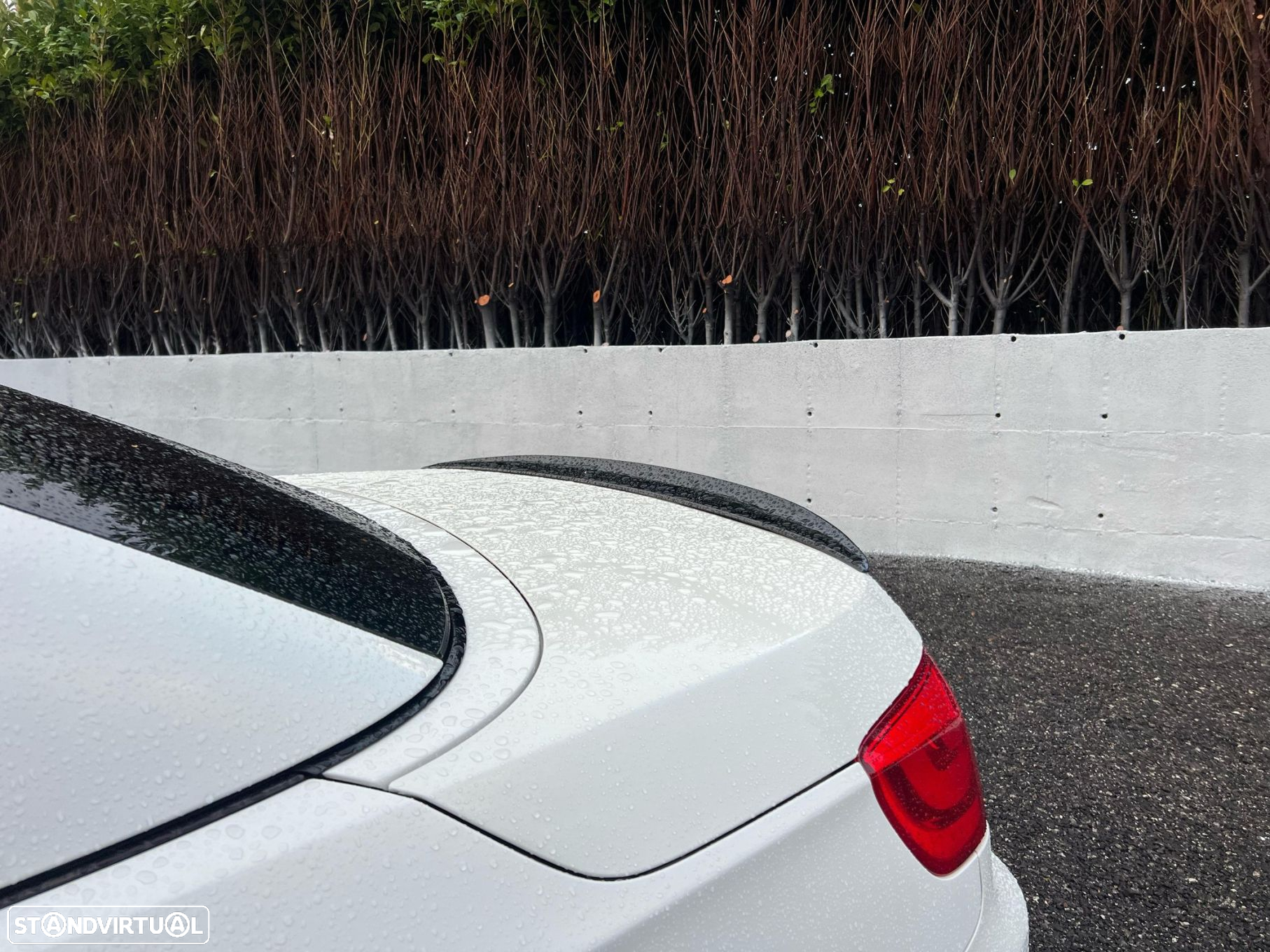 BMW 330 - 35