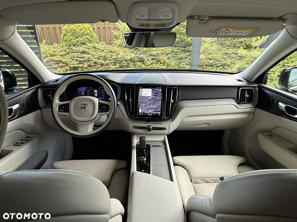 Volvo XC 60 B4 D AWD Geartronic Inscription - 9