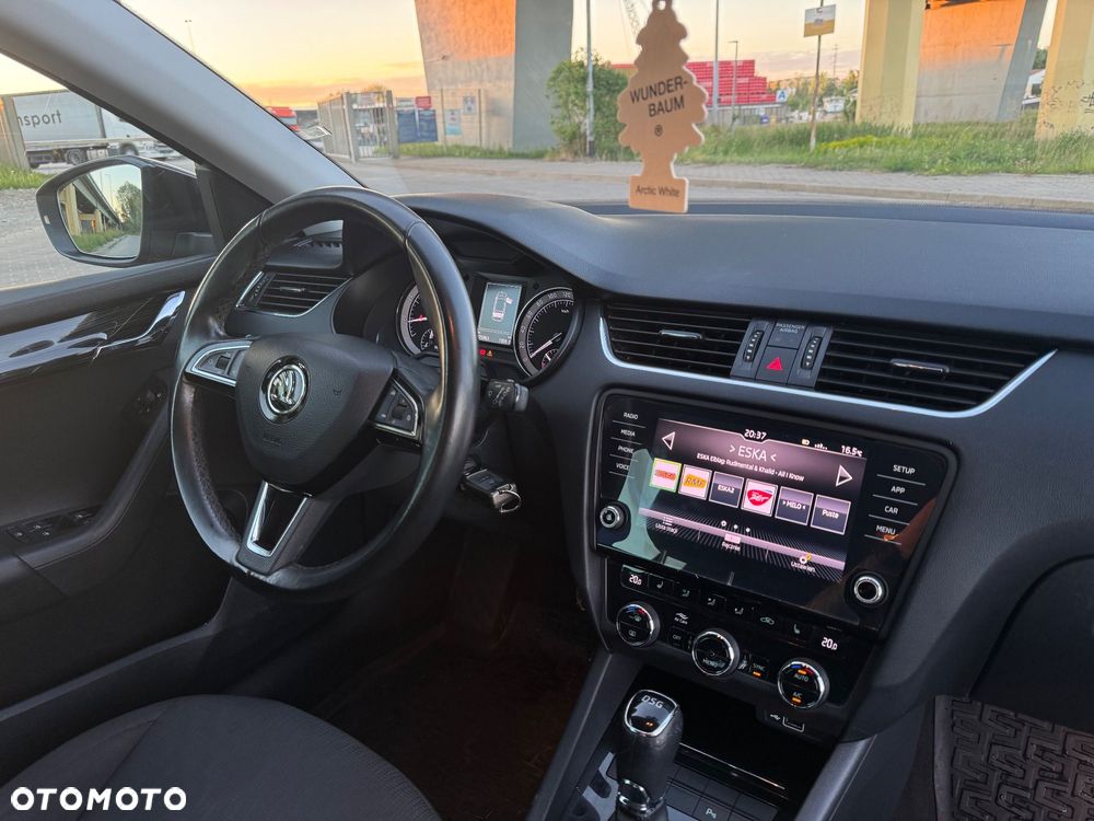 Skoda Octavia 2.0 TSI Style DSG - 32