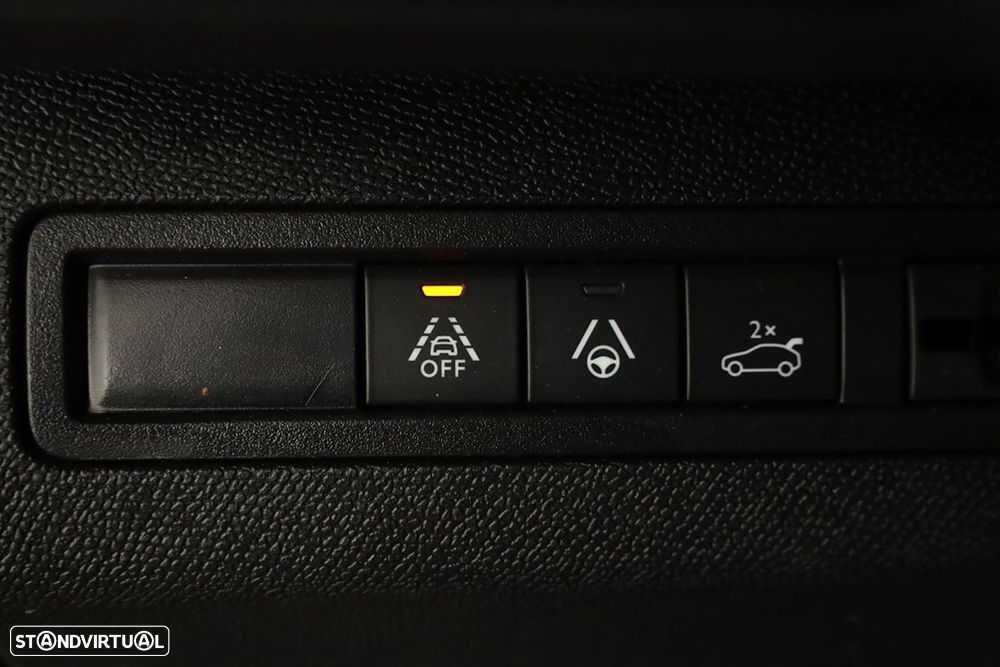 Peugeot 3008 1.2 PureTech GT EAT8 - 21