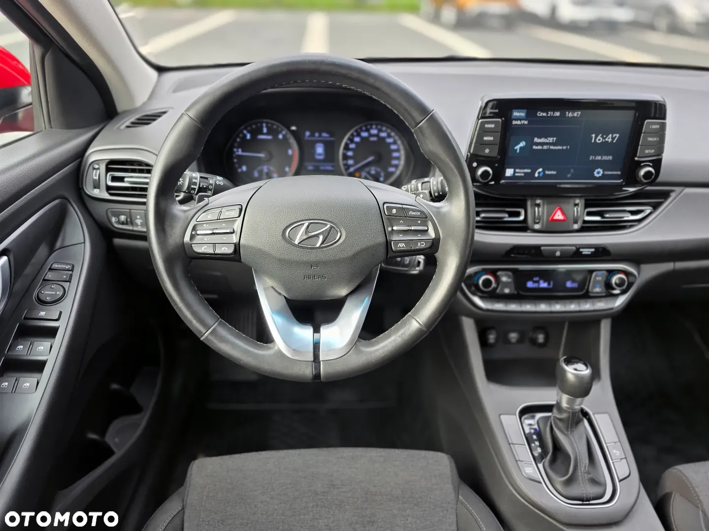 Hyundai i30 1.6 D Comfort DCT - 27