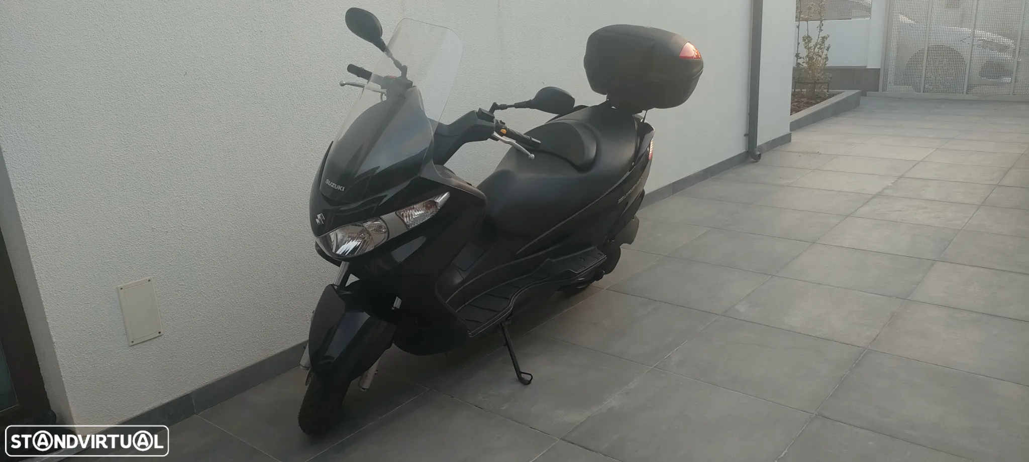 Suzuki Burgman - 5