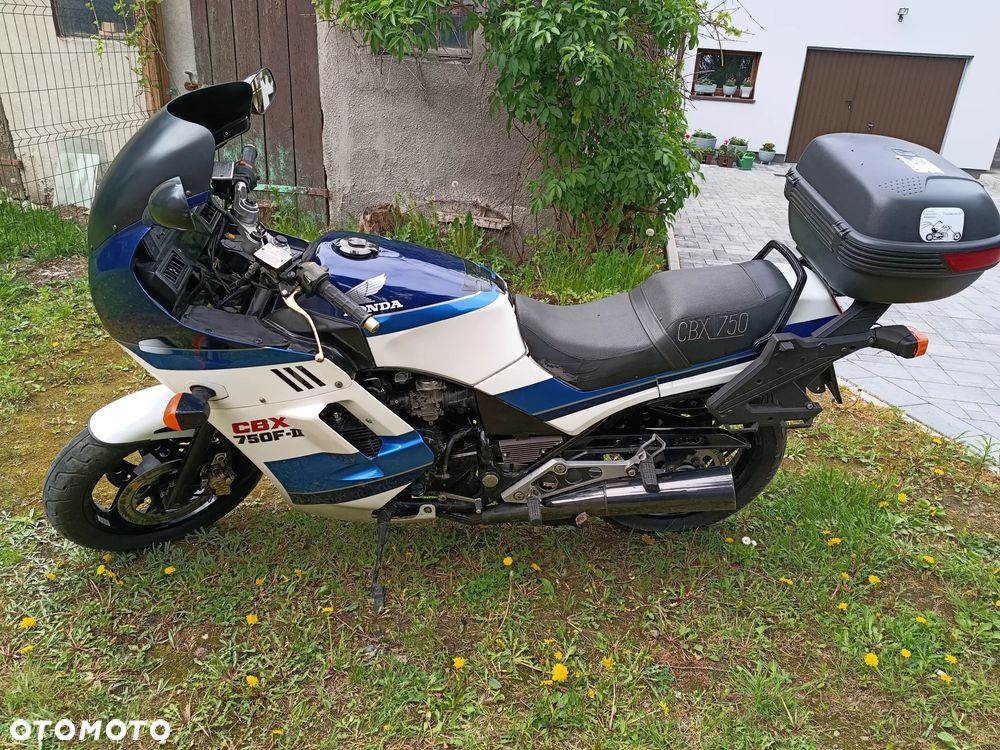 Honda CBX - 8