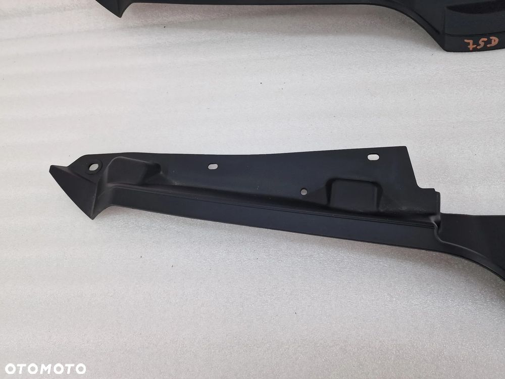 SKODA YETI LIFT 13- 5L0 OSŁONA / NAKŁADKA PASA PRZEDNIEGO PRZÓD , NR 5L0853343 , NR AUKCJI OP75 - 19