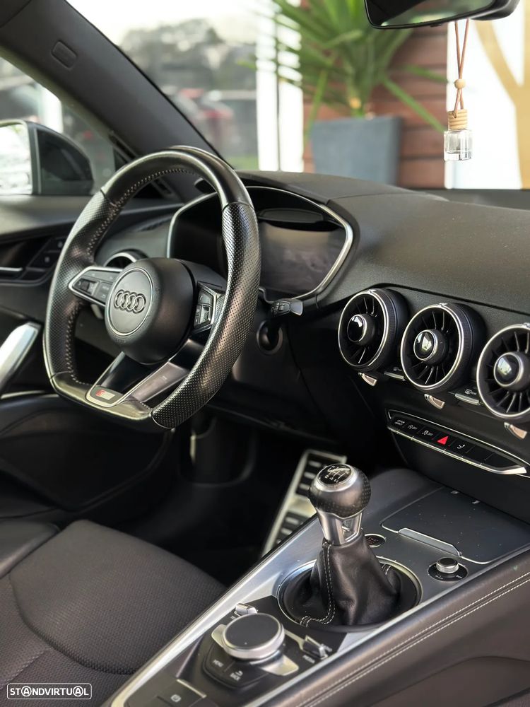 Audi TT Coupé 2.0 TDI S-line - 17