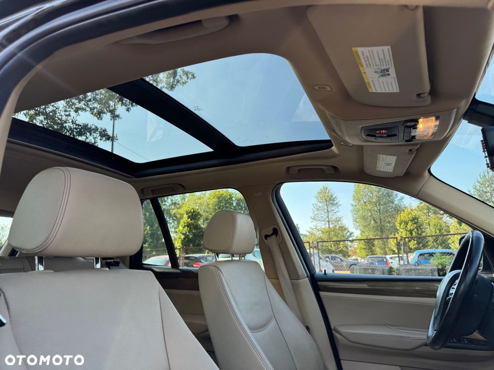 BMW X3 xDrive28i - 13