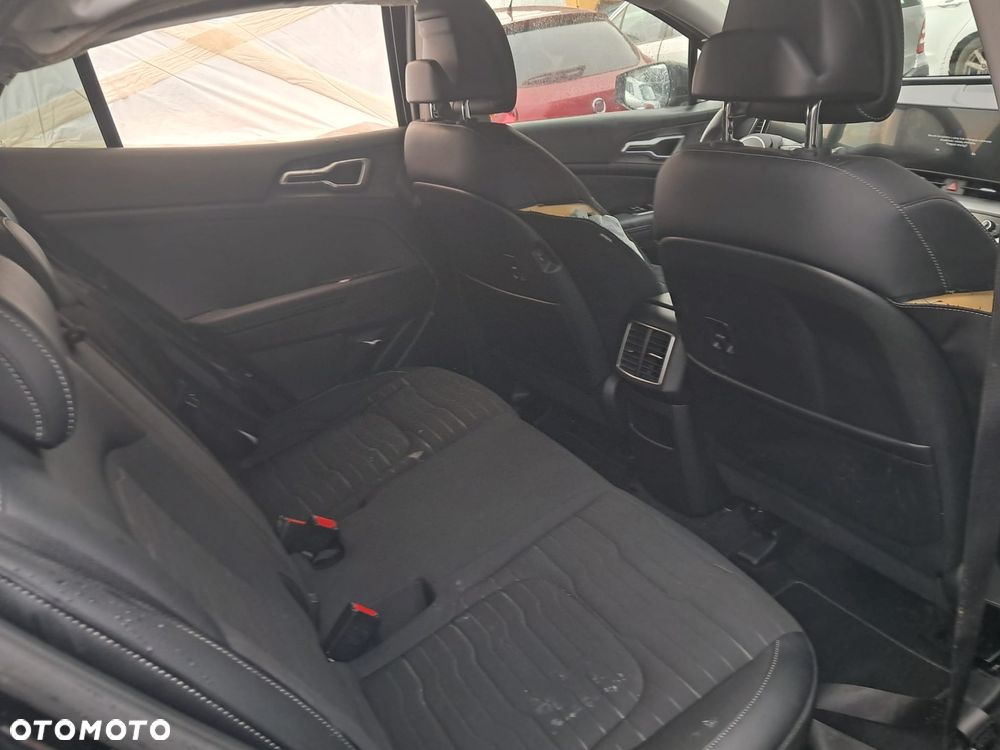 Kia Sportage 1.6 T-GDI 2WD Eco-Dynamics + (48V M-H) DCT Vision - 33