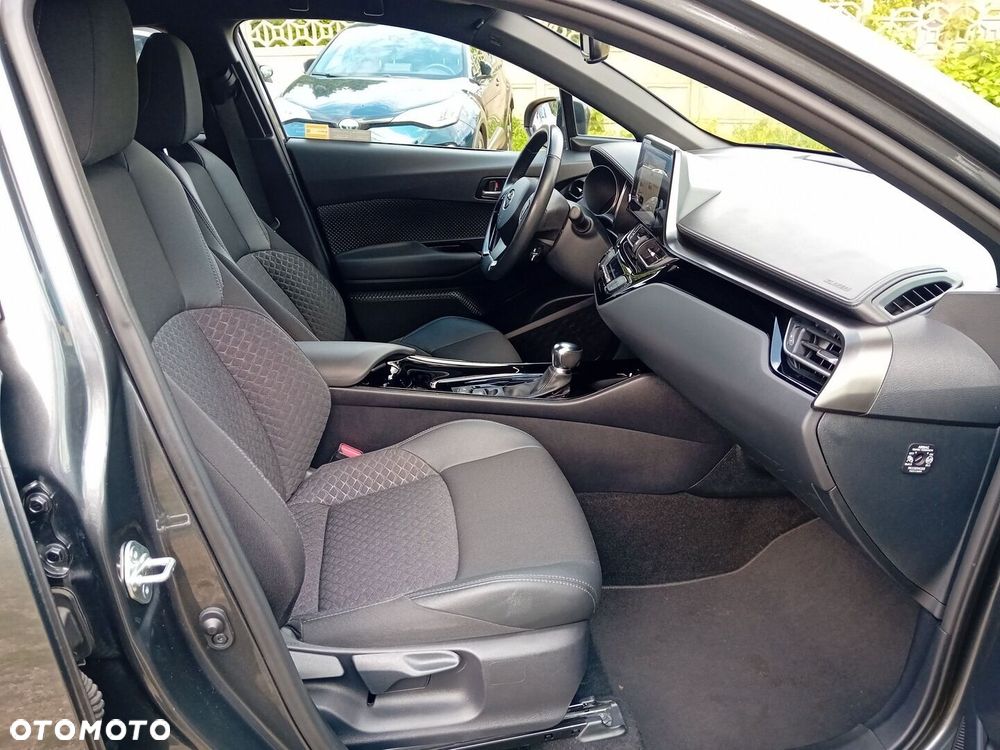 Toyota C-HR 1.8 Hybrid Style - 8