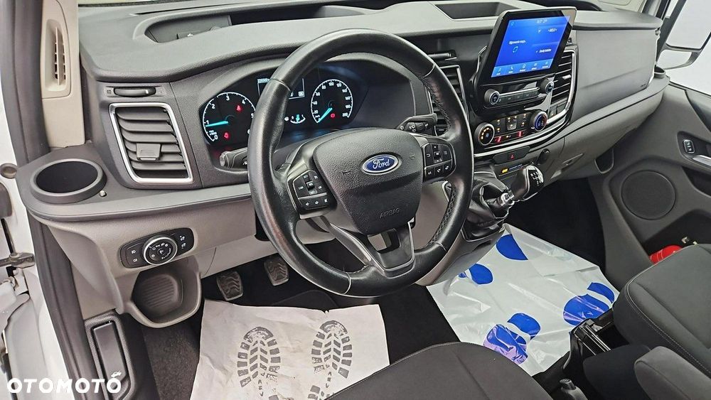 Ford Transit Custom - 9