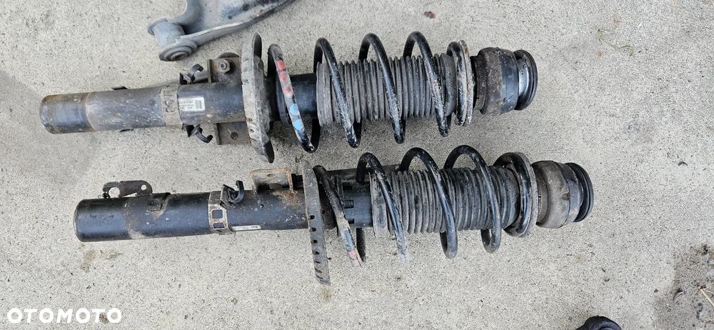 Zwrotnica piasta prawa Amortyzator sprężyna lewy prawy przód wahacz Skoda FABIA 2 II VW Polo 6R Ibiza IV 1,2 2009r 6Q0256AC 6Q0413031BJ - 9