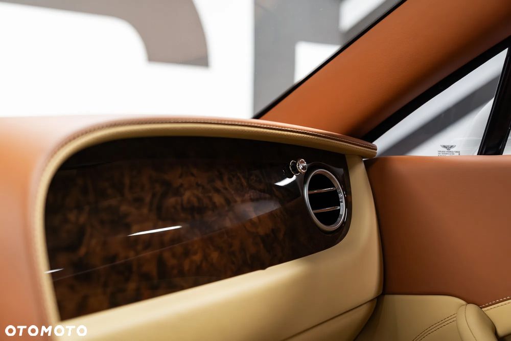 Bentley Continental GT - 35