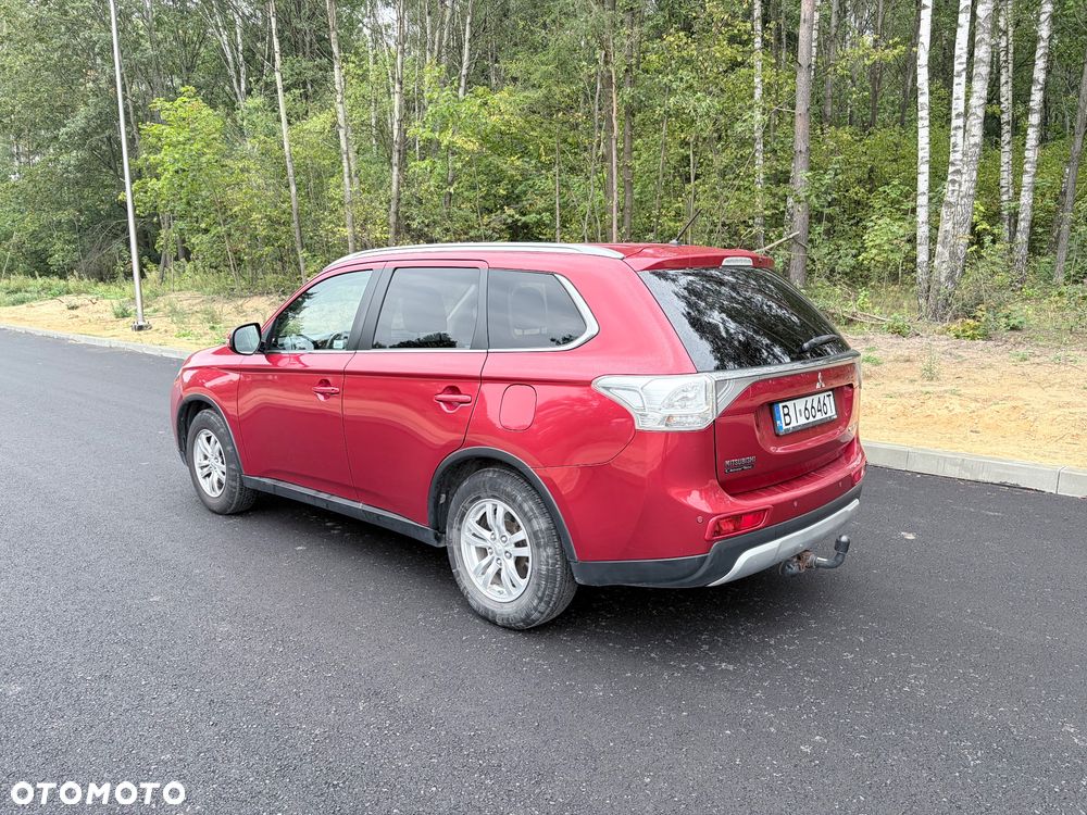 Mitsubishi Outlander 2.0 Intense 4WD CVT - 4