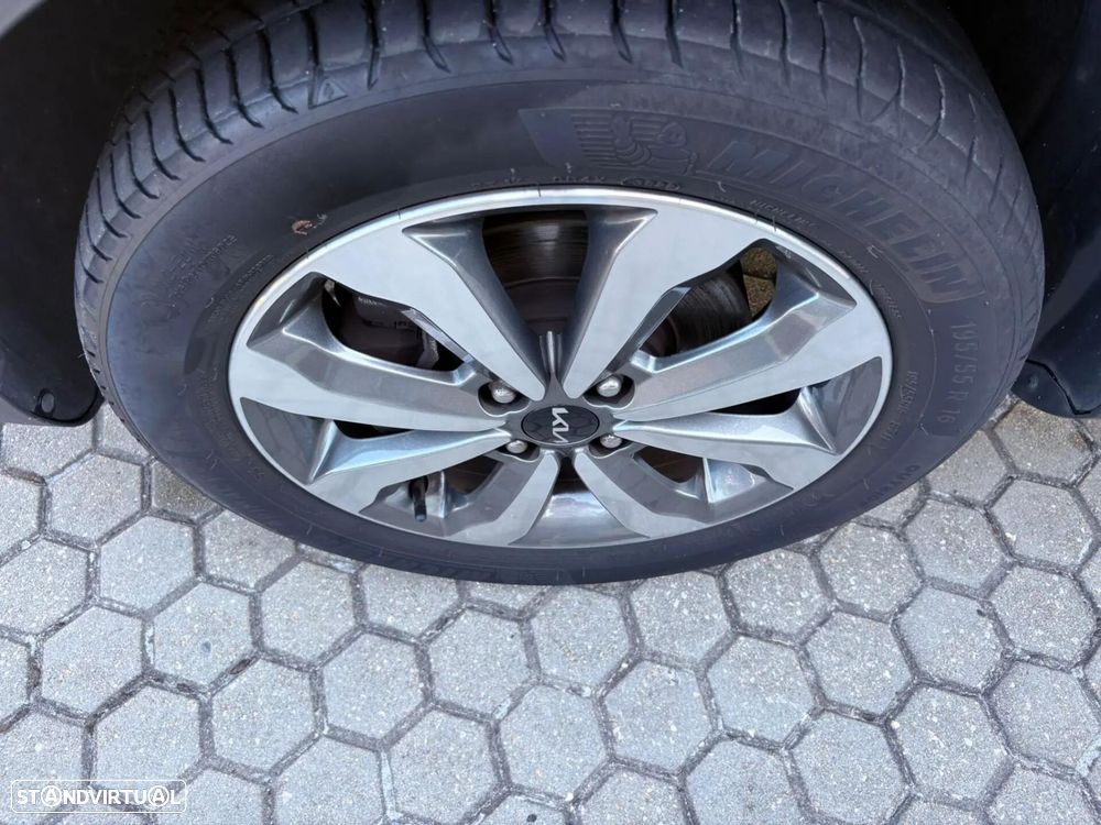 Kia Stonic 1.2 Dynamic - 13